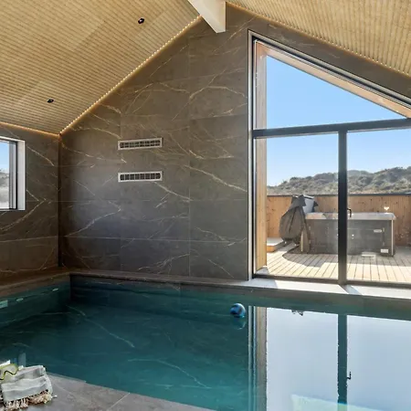 5 Star In Henne Beach, Cleaning Included 別荘 *